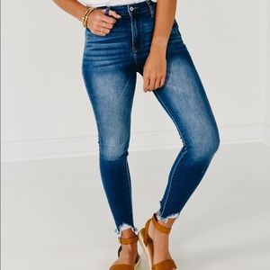 Kan Can 10.5 inch High Rise Raw Hem